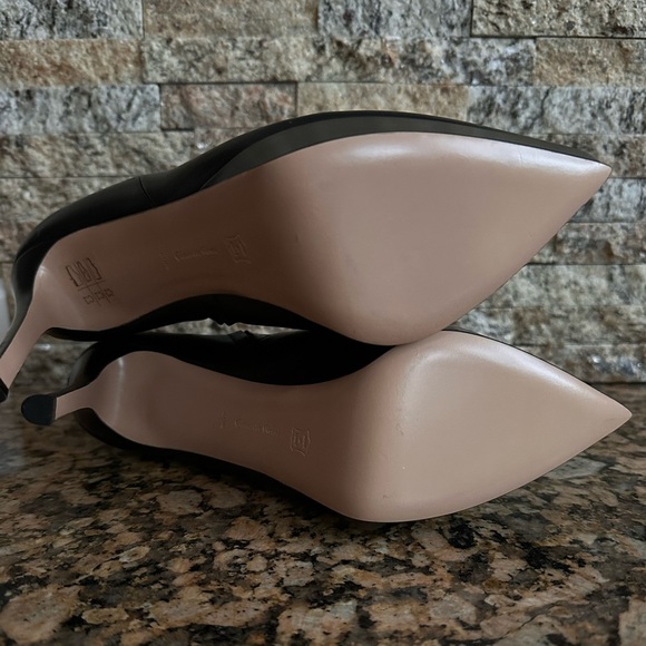 Gianvito Rossi
Dasha 115mm platform booties - Picture 11 of 14